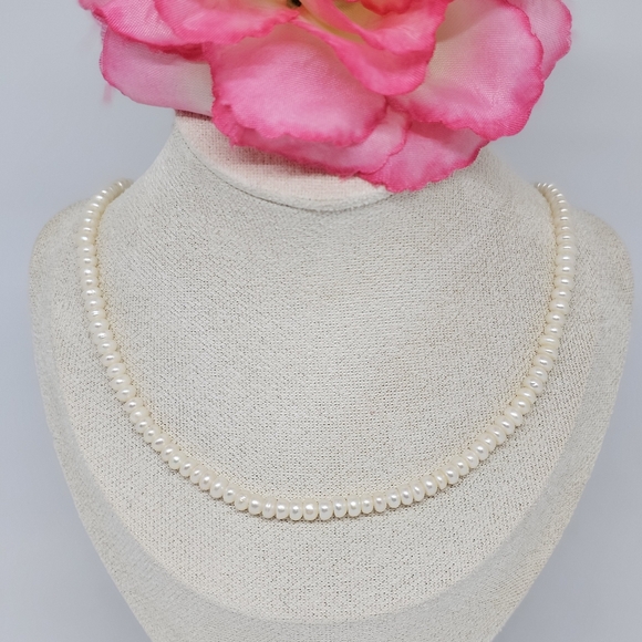 4mm White Button Pearl Necklace 14k 585 Yellow Gold Clasp 18” Choker - Picture 10 of 12